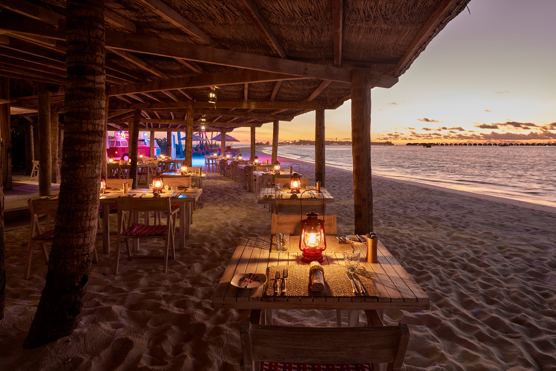 CRAB SHACK-MOMENTE